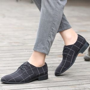 Almond Toe Lace Closure Black PU Leather Business Shoes Modern Plaid Design Flat Heel Rubber Sole Ideal for Men's Formal Attire