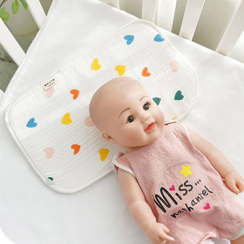 Soft and Breathable Mini Heart Print Infant Pillow Perfect Neck Support and Head Pillow for Newborns and Babies 32 x 25cm