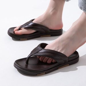 Stylish Lightweight Brown PU Leather Men Flip Flop Sandals Non Slip Premium Quality Footwear for Casual Indoor/Outdoor Beach