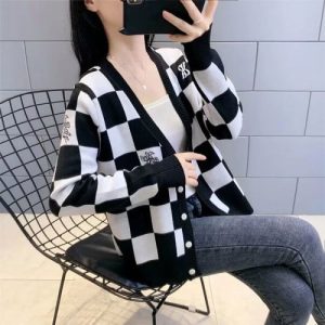 Black Checker Pattern Button-Up Women's Sweater Stylish Casual Overcoat with Plaid Design & Loose Fit